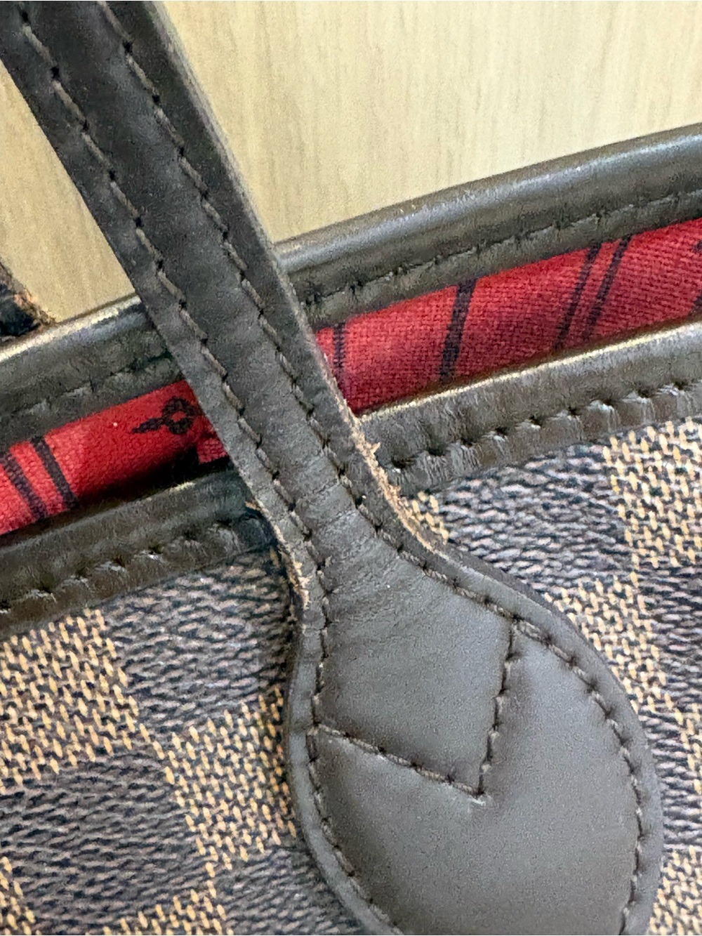 Authentic Louis Vuitton Neverfull MM with PM pouch - Picture 13 of 16